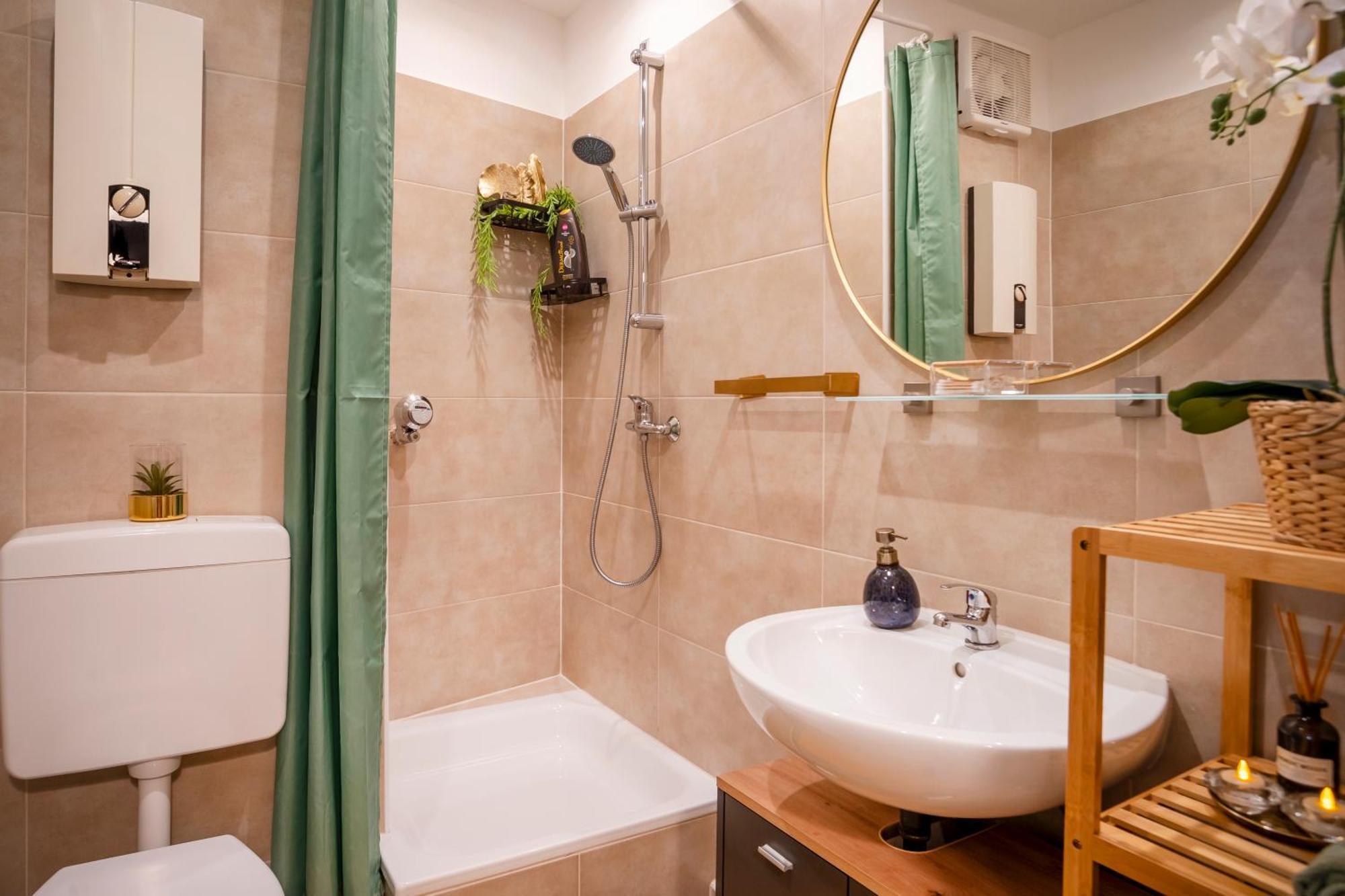 Premium Apartment Inspiriert Von Marilyn Monroe-Bremen City Center Luaran gambar